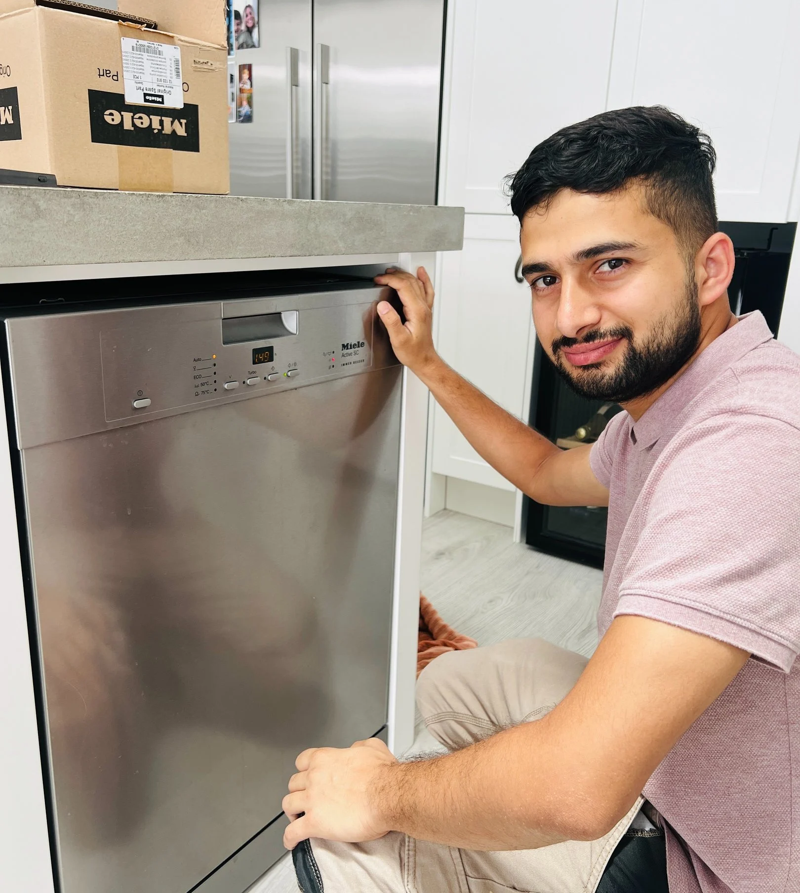 Mr. Arpan, Head Technician at Global Appliance Service